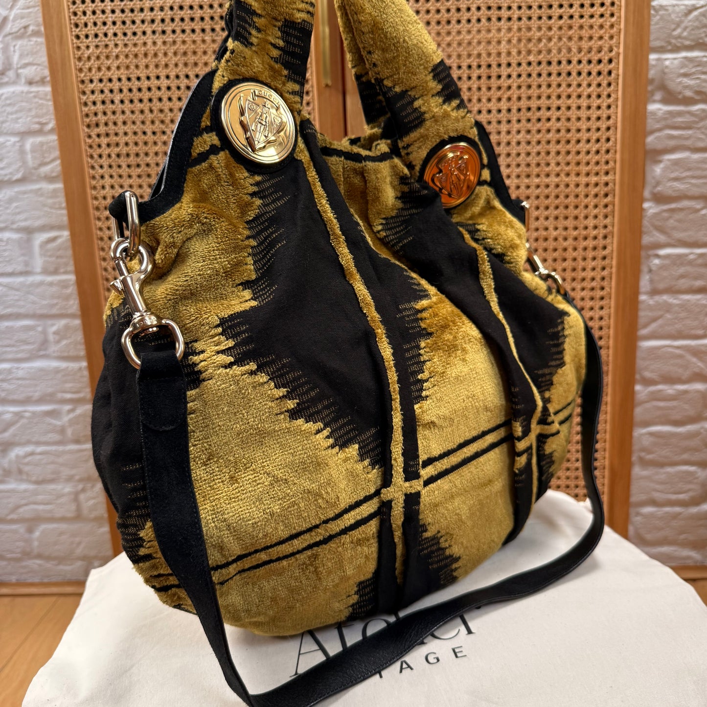 Gucci 2008 Velvet Hysteria Hobo Two Way