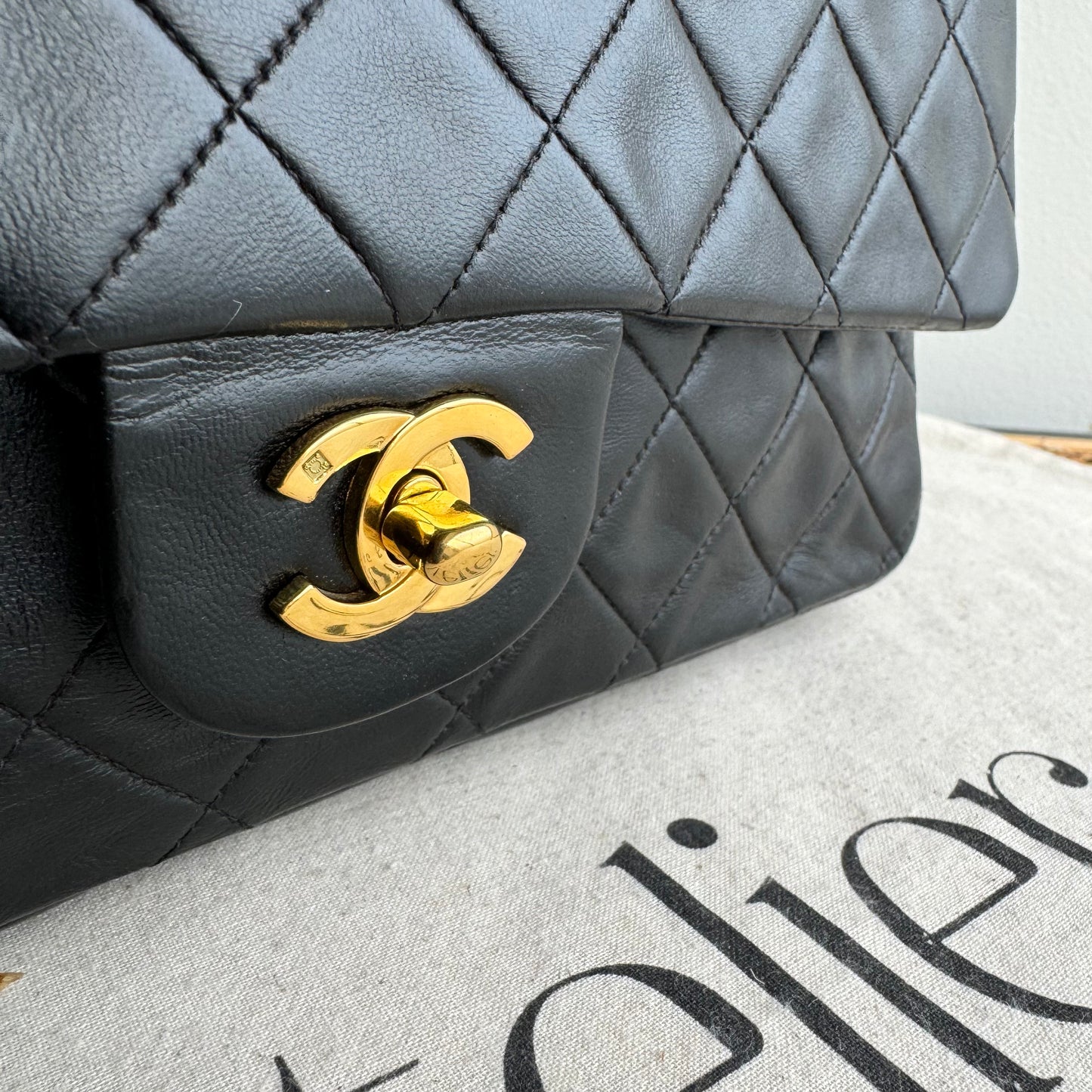 Chanel 1991 Classic Double Flap Medium