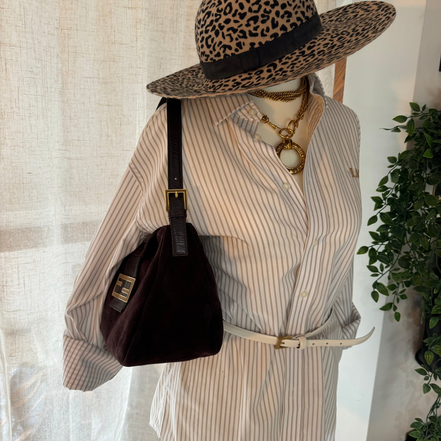 Fendi 1990s Suede & Gold Mamma Baguette