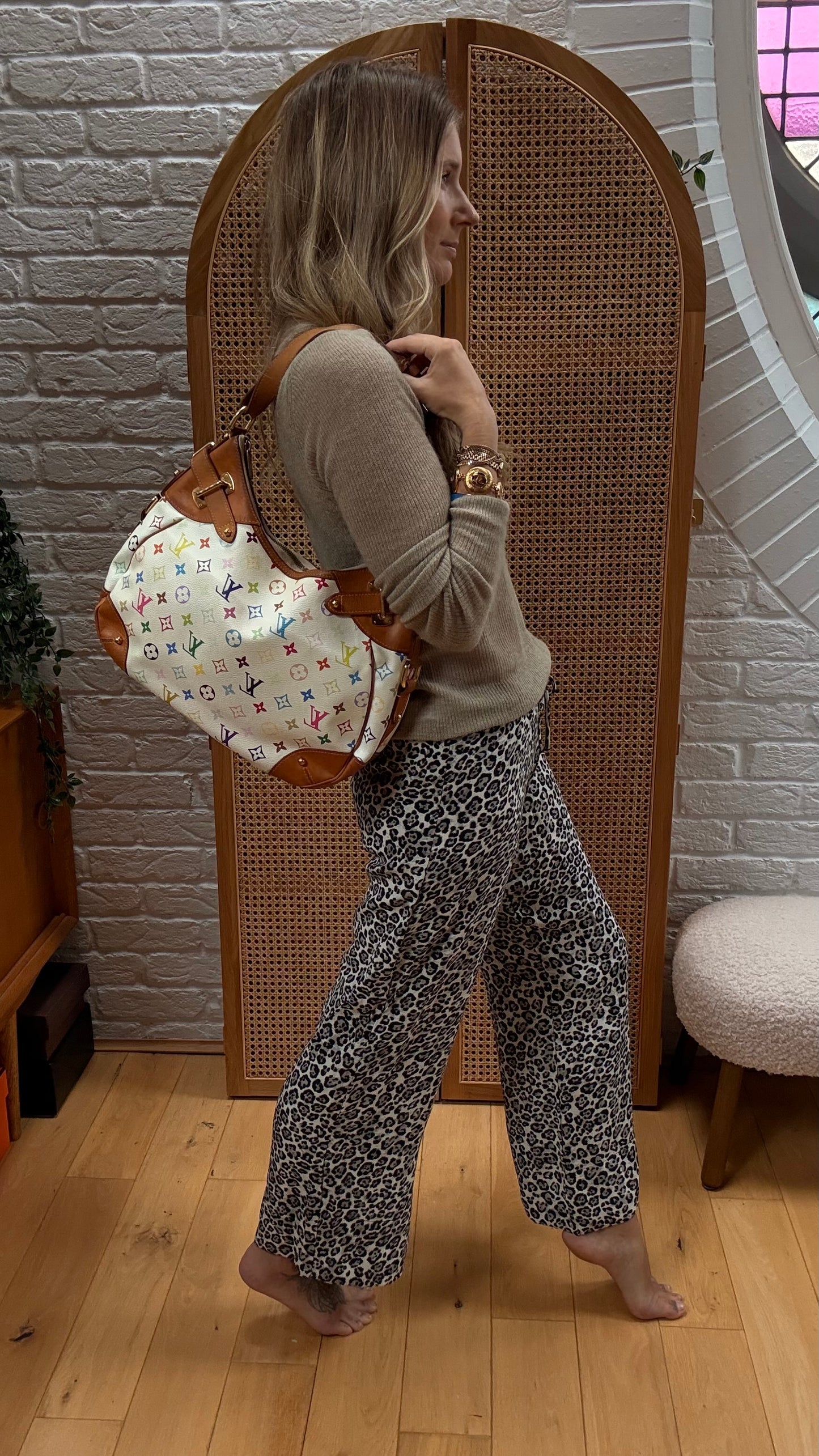 Louis Vuitton 2003 Greta Hobo Tote Murakami Multicolor White