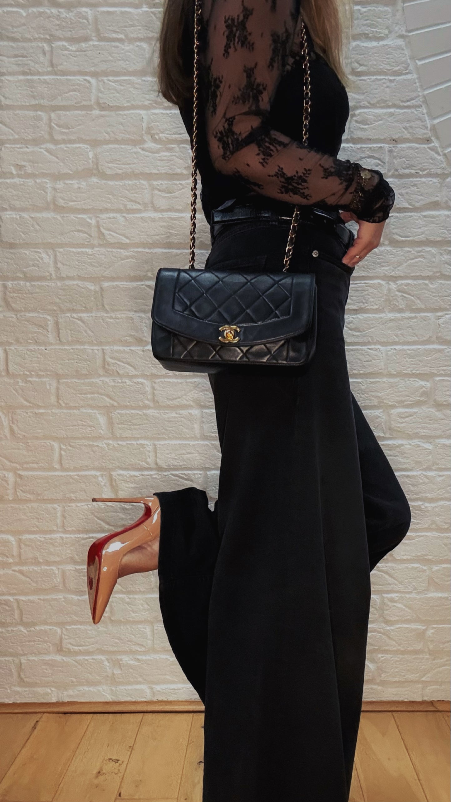 Chanel 1989 Vintage Classic Diana Small