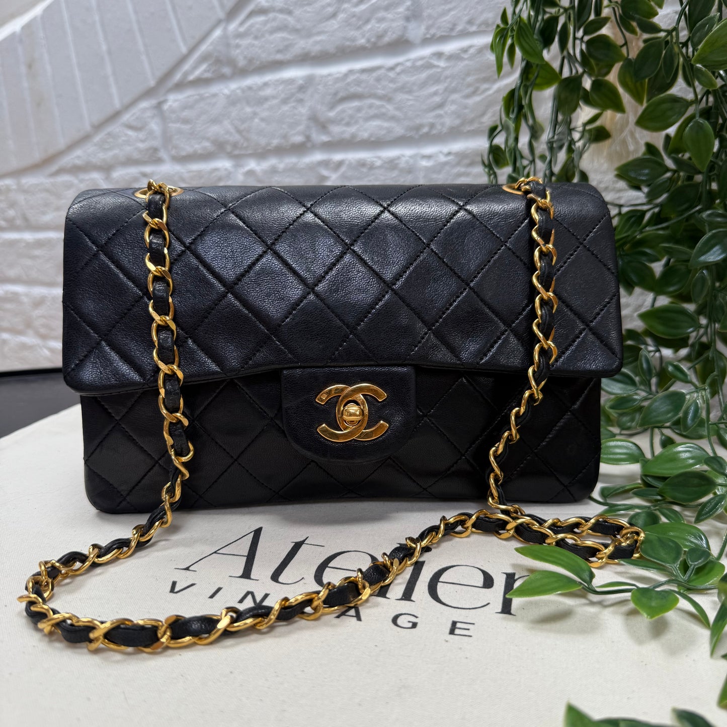 Chanel 1986 Classic Double Flap Small