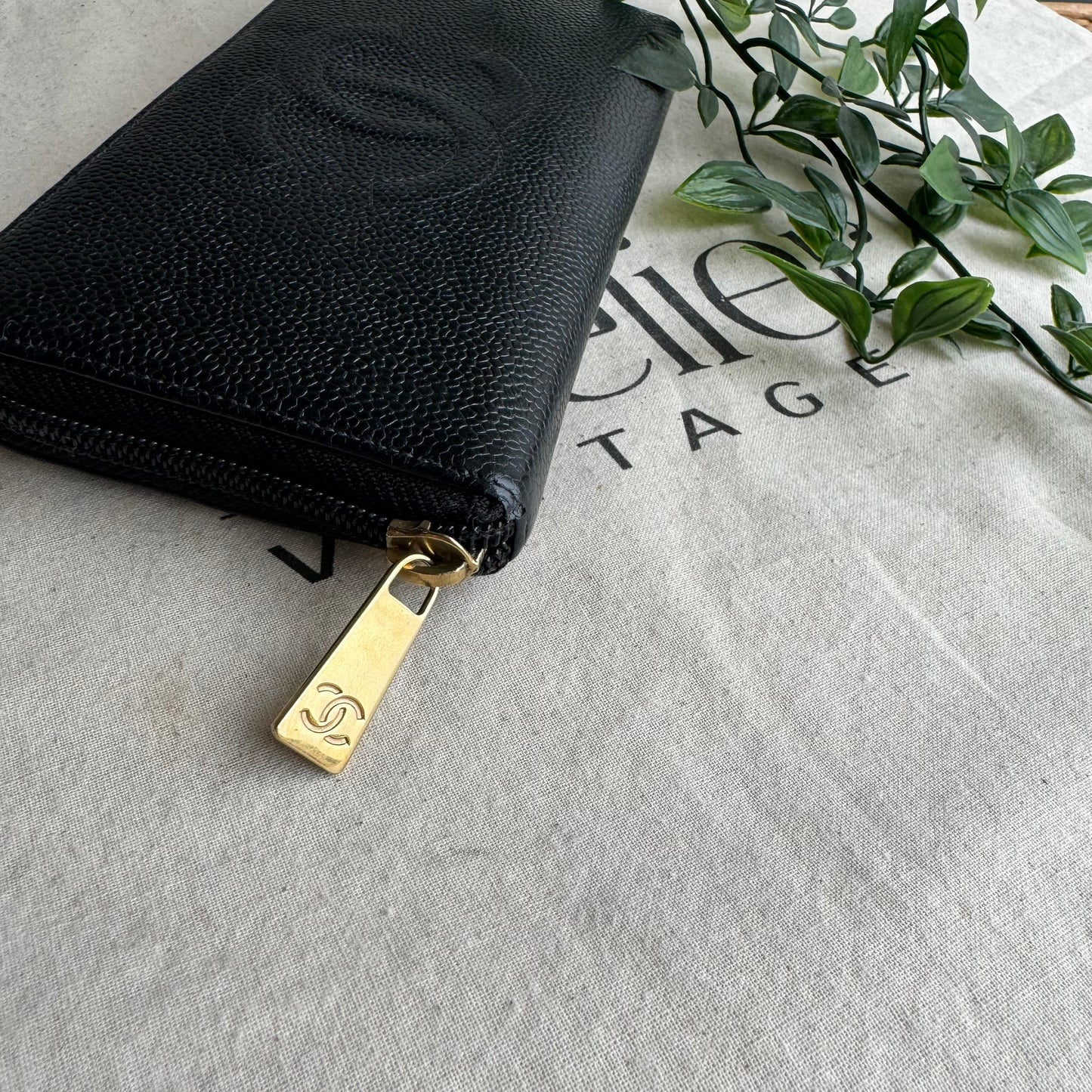 Chanel 2000 Caviar Leather Zip Around Purse