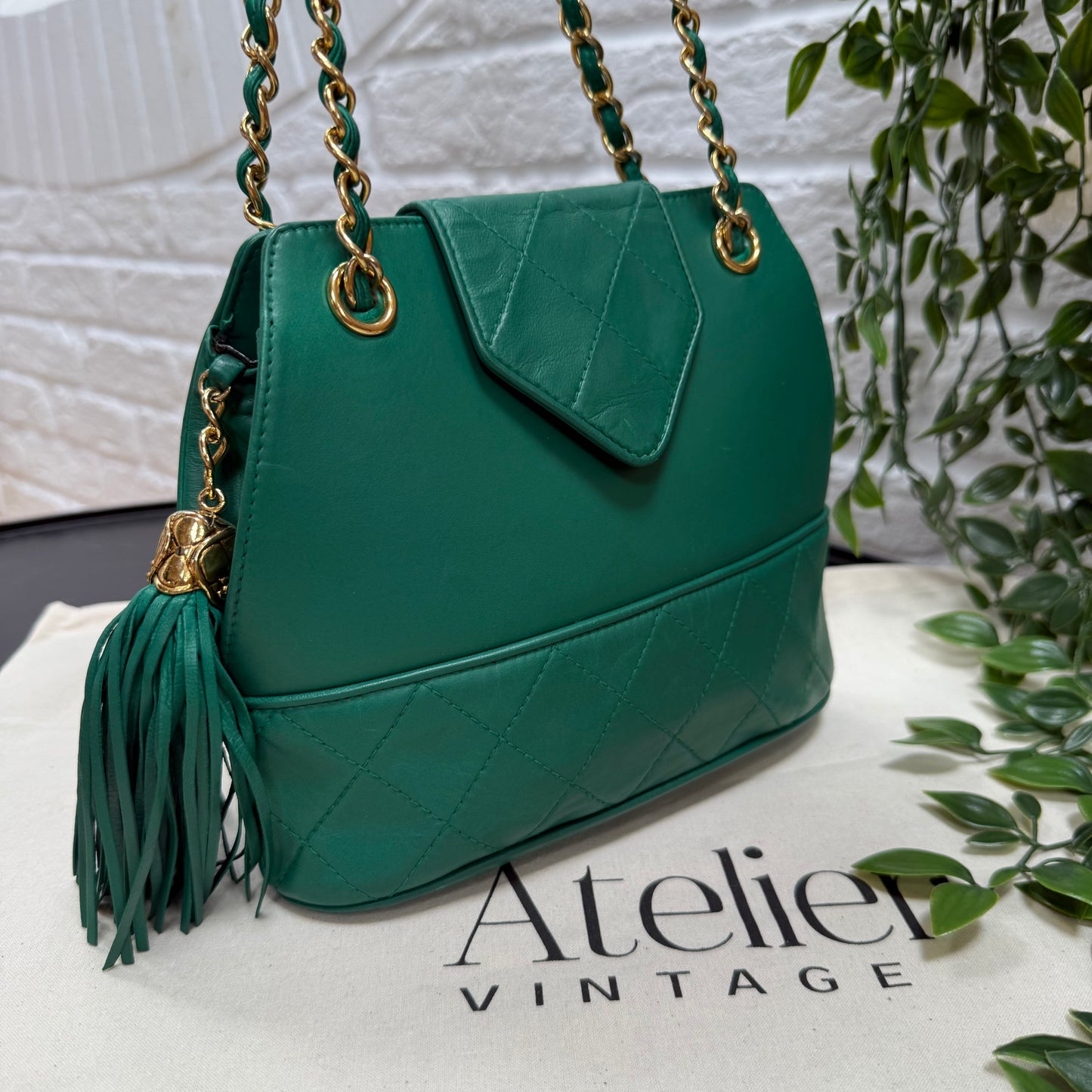 Chanel 1989 Emerald Green Cross Body Envelope Flap tassel bag