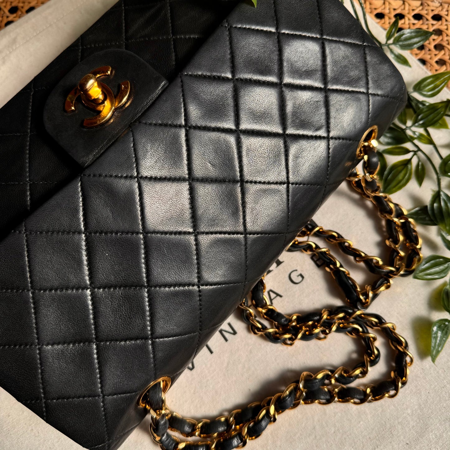 Chanel 1989 Classic Double Flap Medium