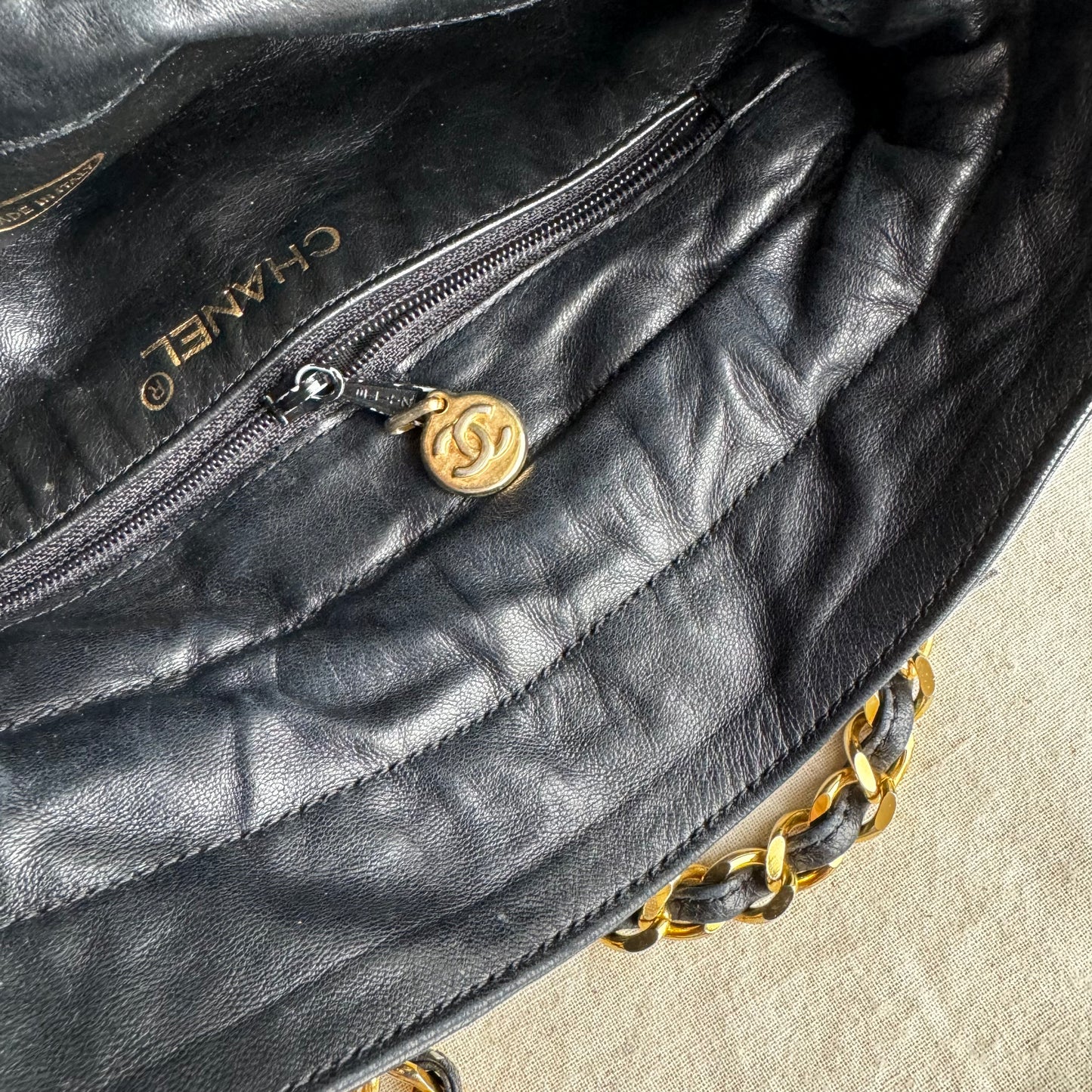 Chanel 1989 Vintage Tassel Bucket Bag