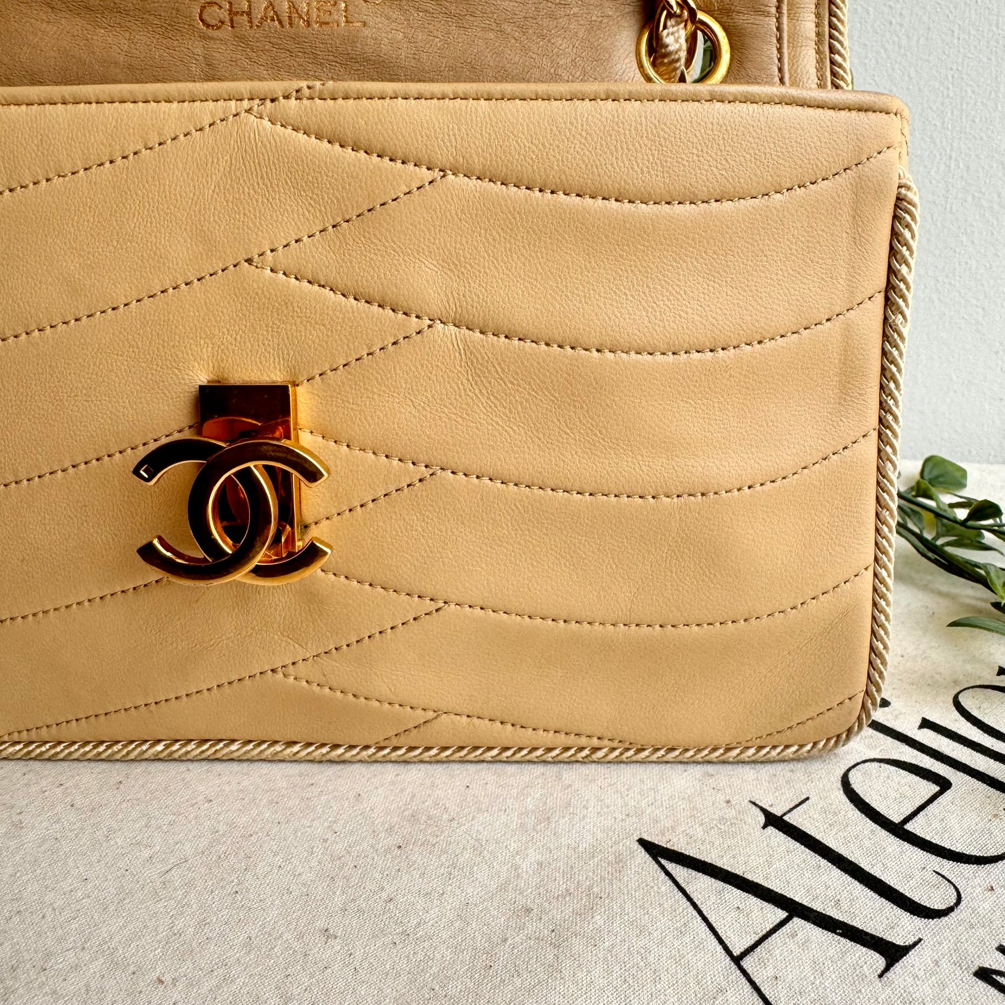 Chanel 1986 CC Clasp Single Flap