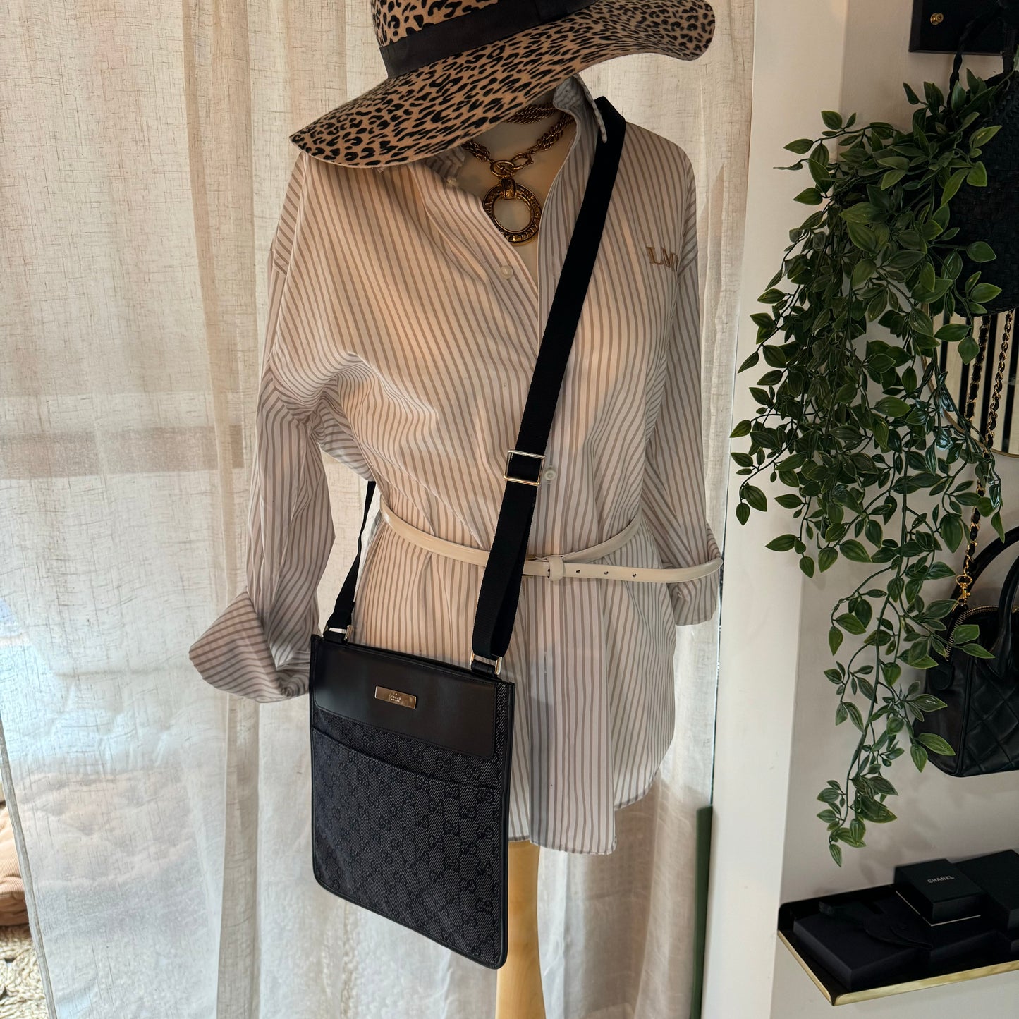 Gucci GG Monogram Cross body messenger