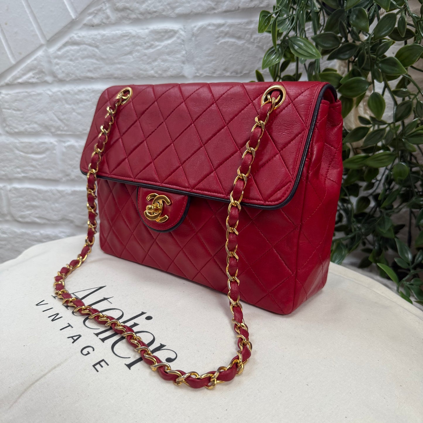 Chanel 1989 Rare Red with navy piping 25cm Square single flap