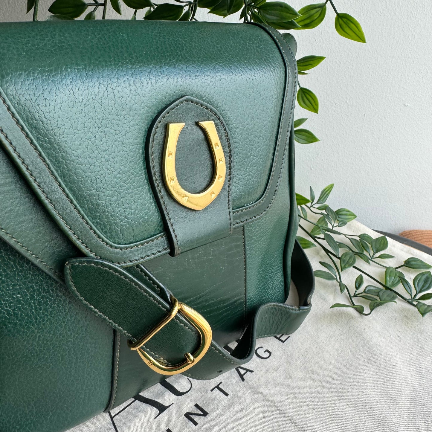 Gucci 1980s Emerald Horse Shoe Cross Body