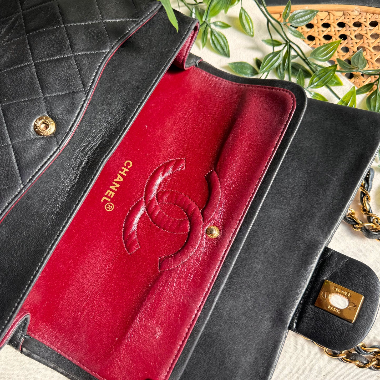 Chanel 1989 Classic Double Flap Medium