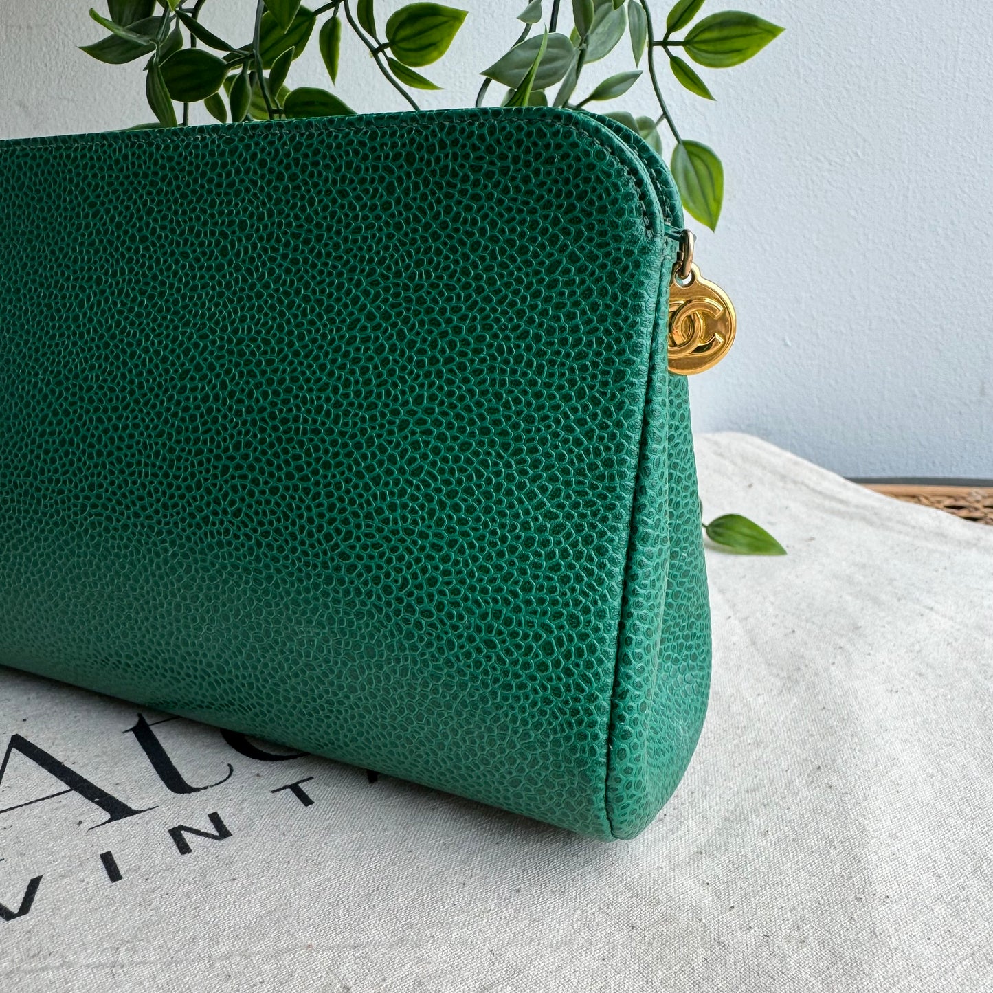 Chanel 1994 Emerald CC Caviar Pouch