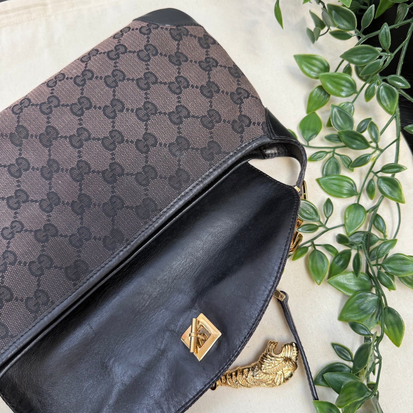 Gucci Rare 1990s Gucci X Tom Ford Tigers Head Cross Body