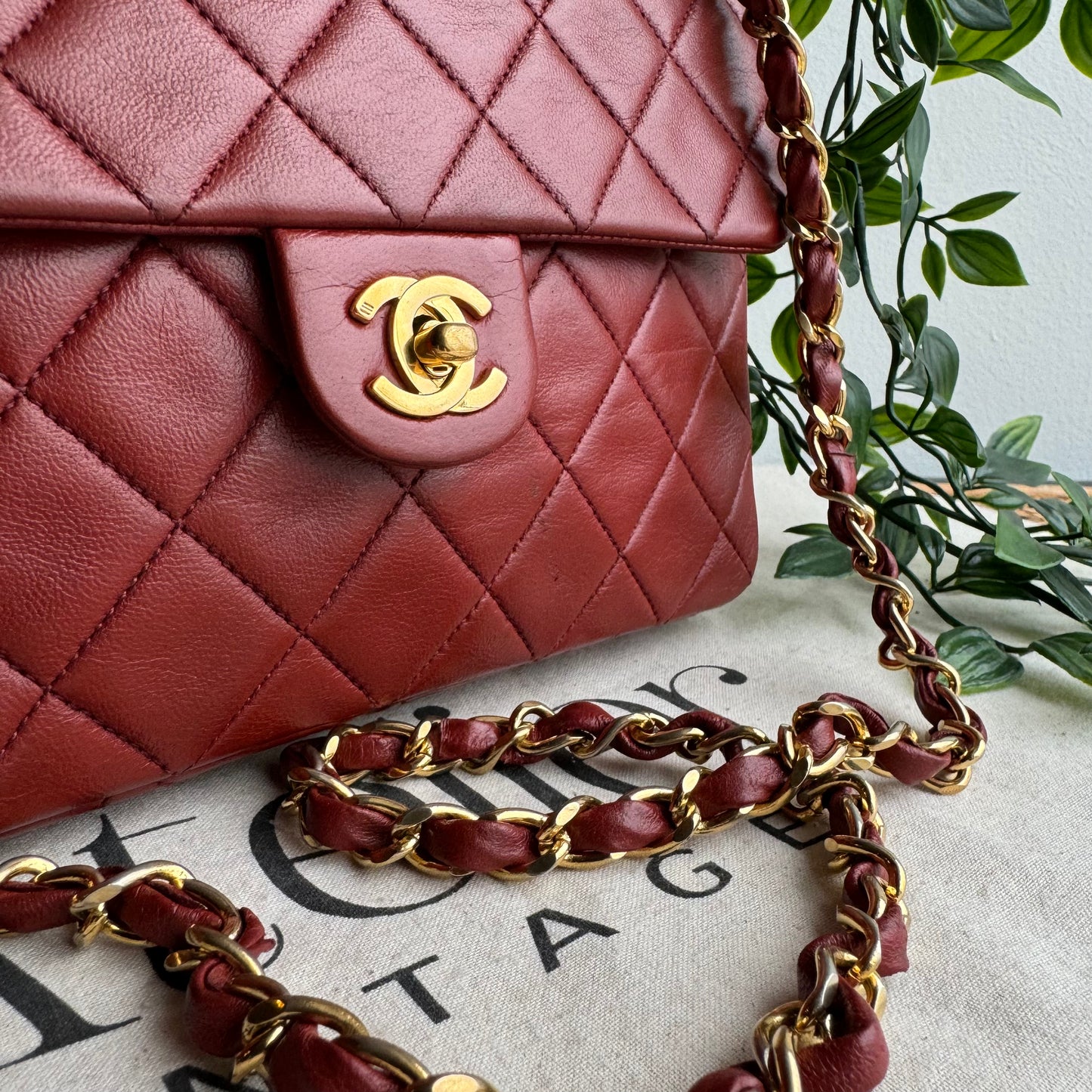 Chanel 1989 Bordeaux Red Classic Single Flap Medium