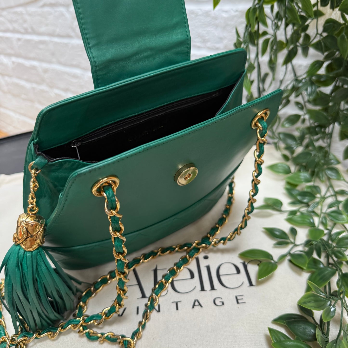 Chanel 1989 Emerald Green Cross Body Envelope Flap tassel bag