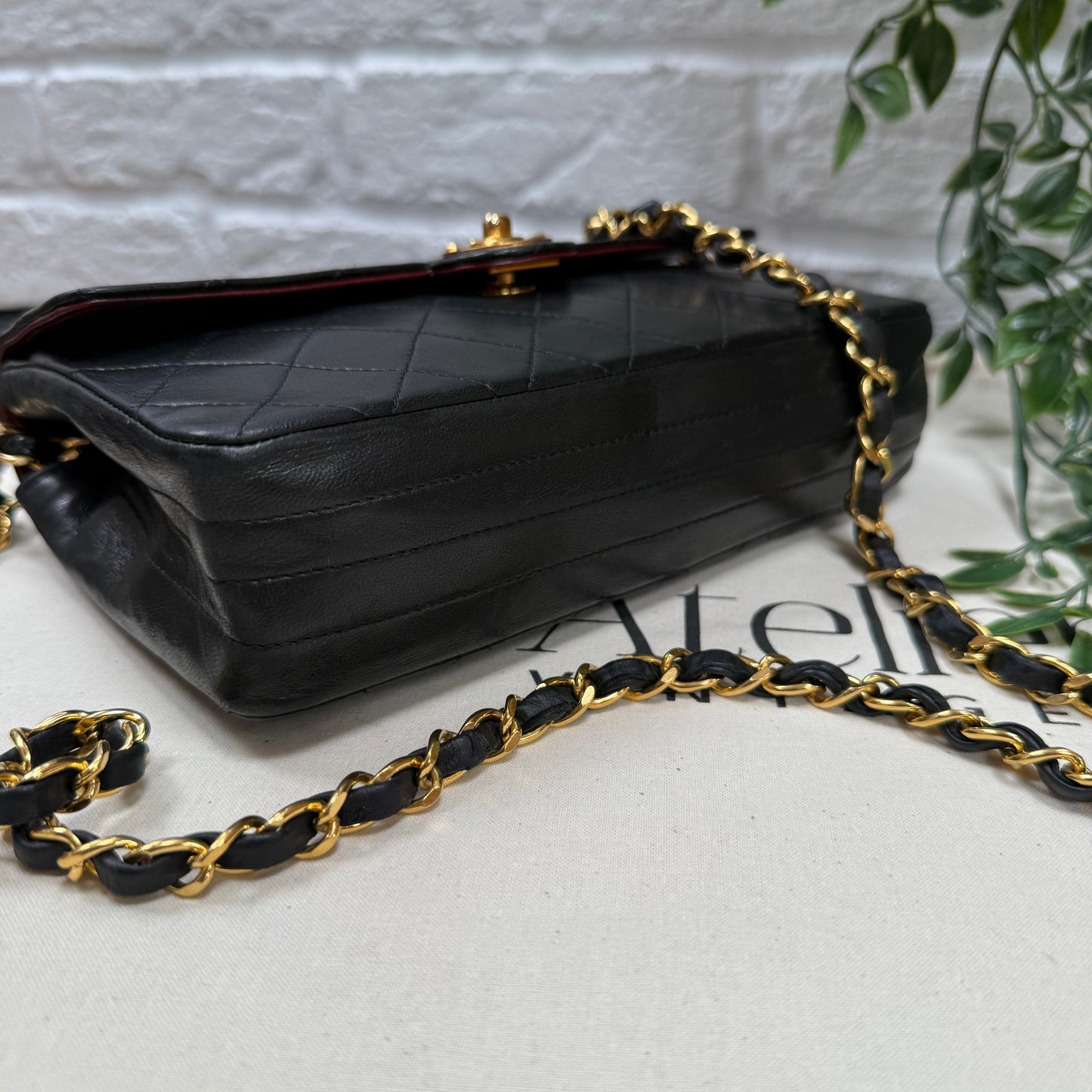Chanel 1991 Circle CC Clasp Single Flap