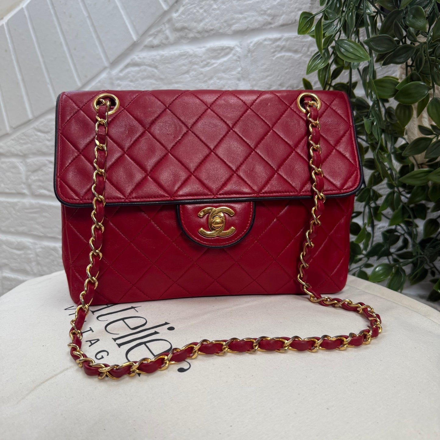Chanel 1989 Rare Red with navy piping 25cm Square single flap