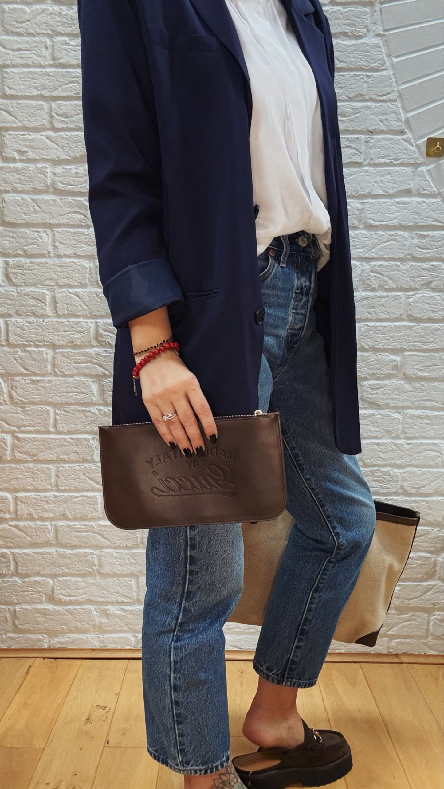 Gucci Vintage Shoulder Tote with removable Clutch