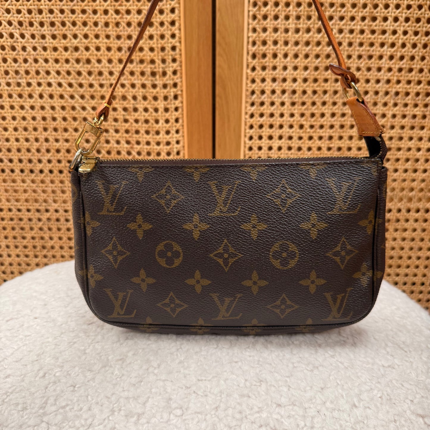 Louis Vuitton 2000 Pochette Accesssoires