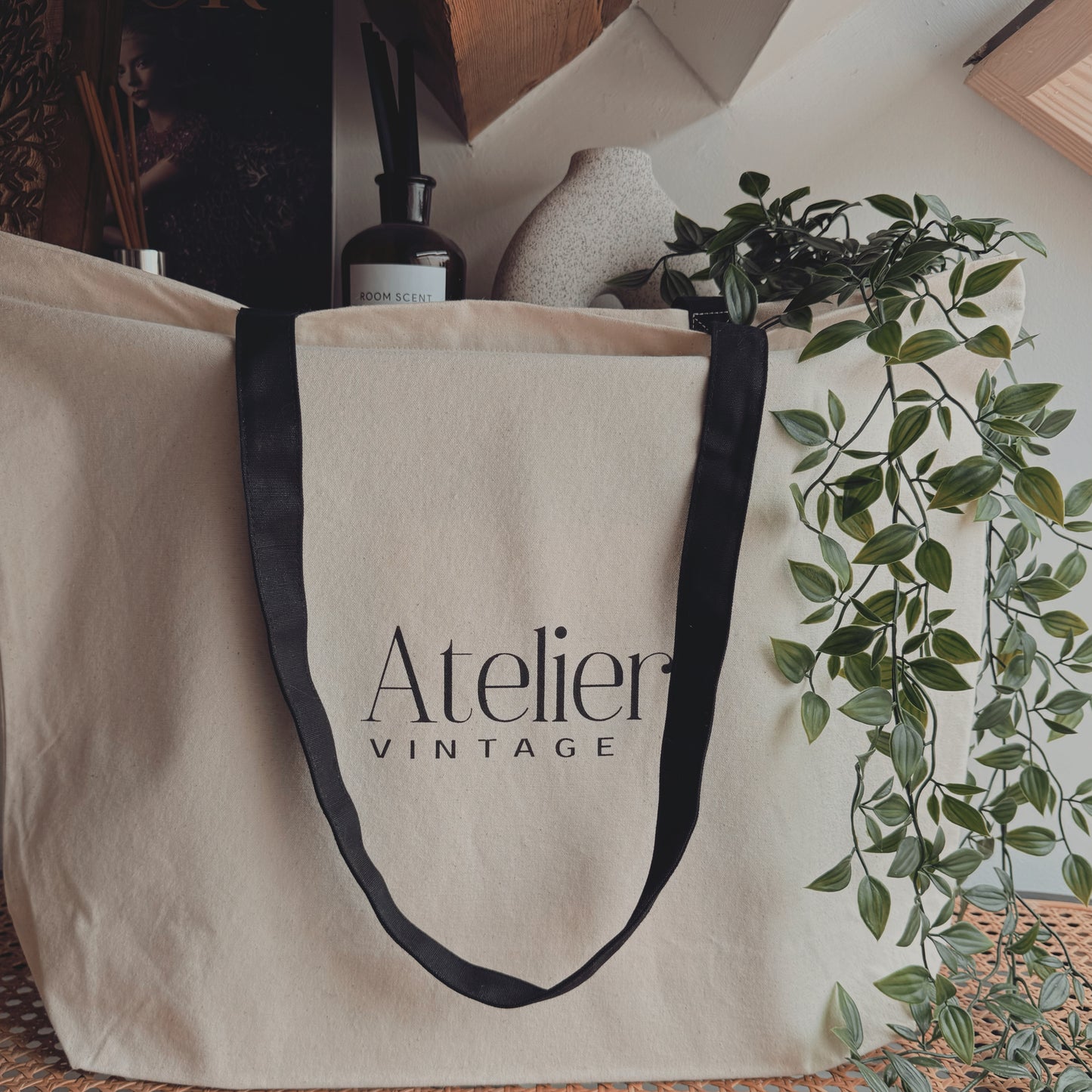 Atelier Vintage Zip Top Tote for Life