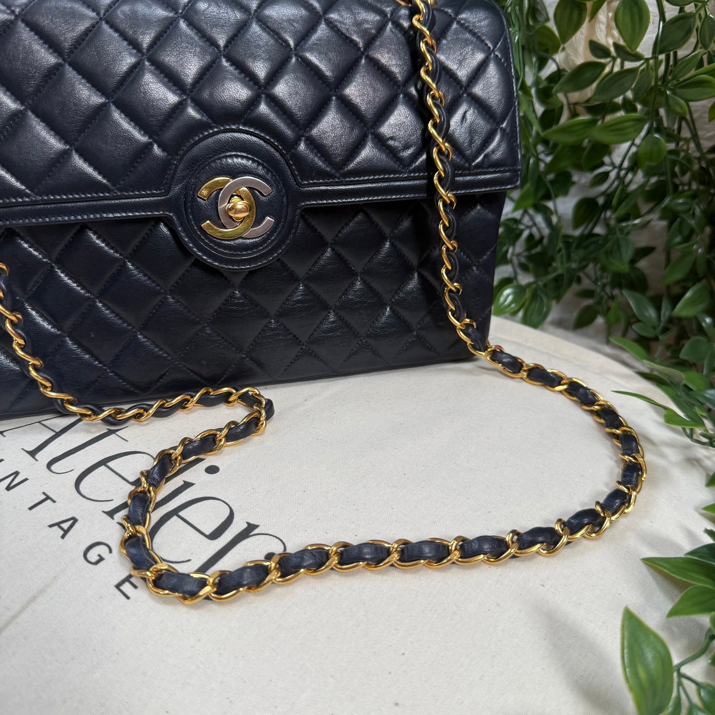 Chanel 1993 Navy Paris limited edition two tone turnlock single flap