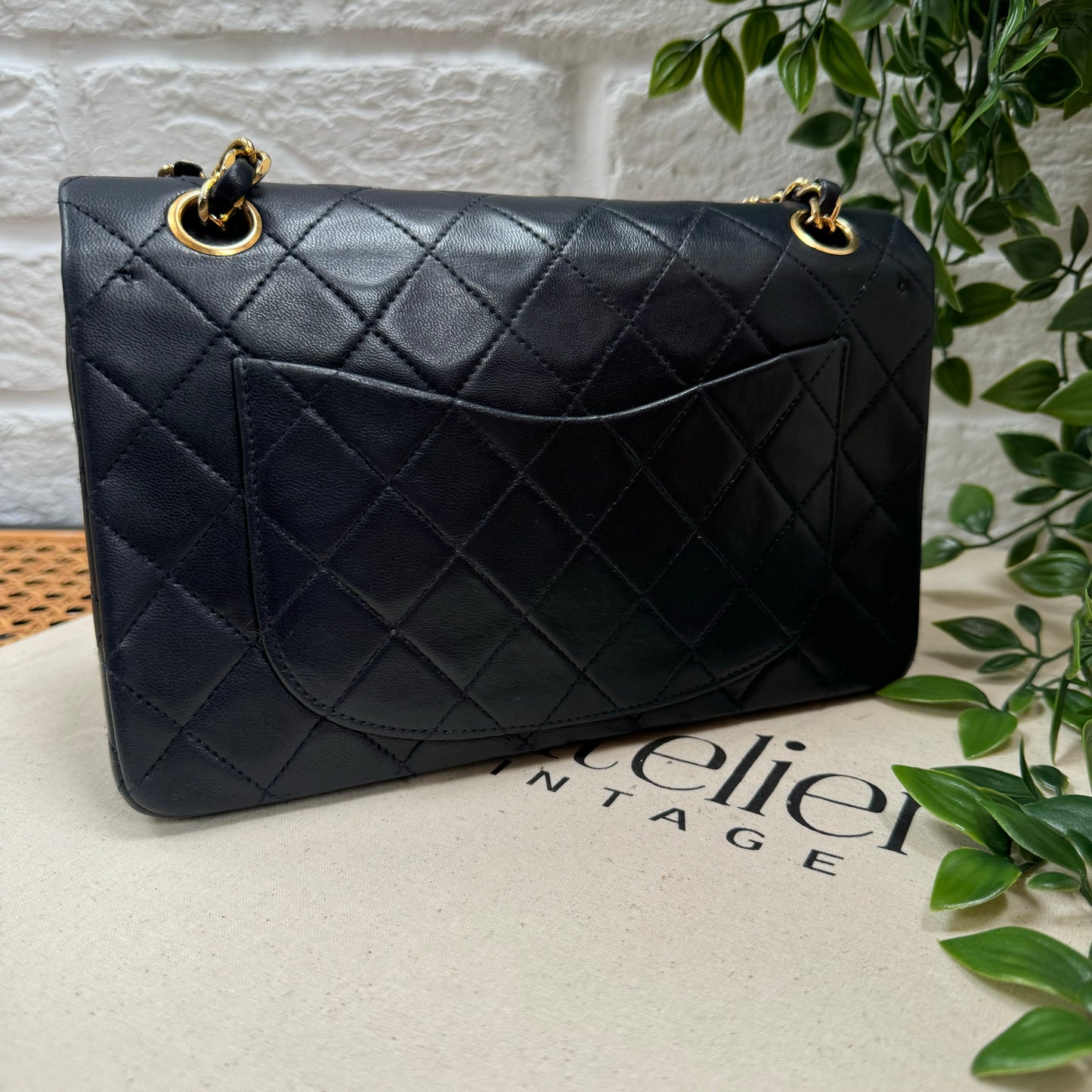 Chanel 1986 Classic Double Flap Small - Navy