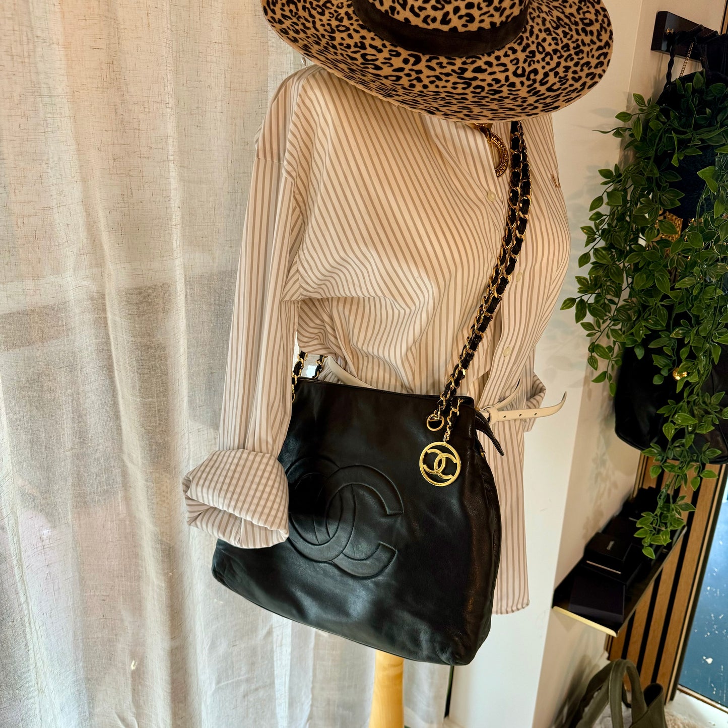 Chanel 1991 Lambskin Coco Cabas Cross Body Tote