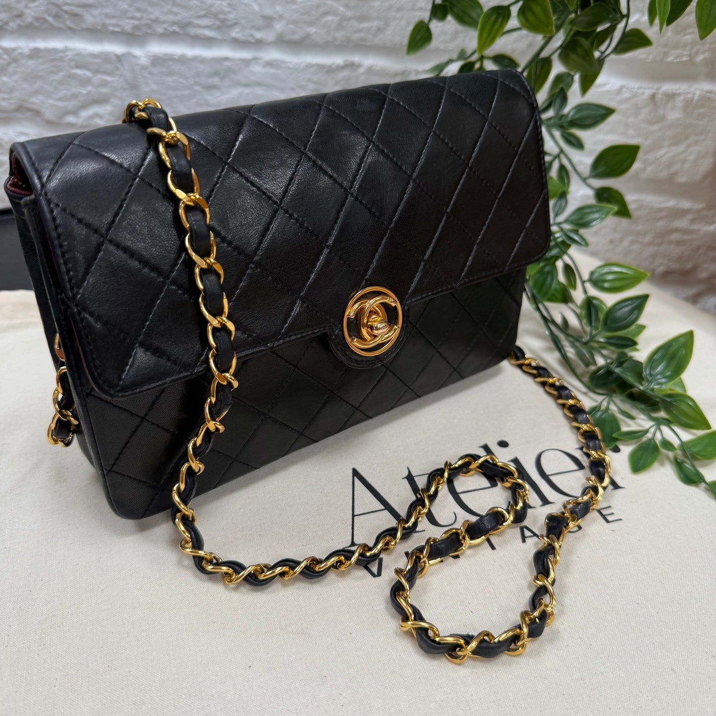 Chanel 1991 Circle CC Clasp Single Flap