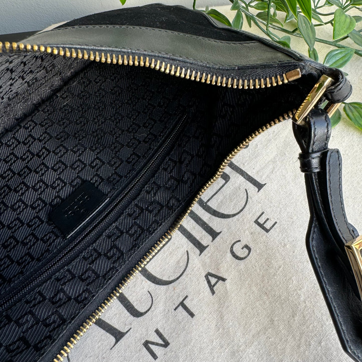 Gucci Suede & Leather Jackie Shoulder Bag