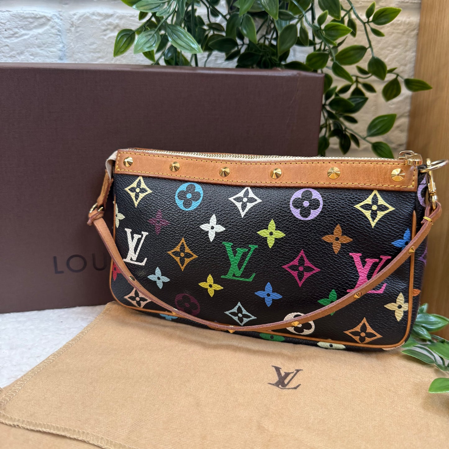 Louis Vuitton 2003 Murakami Black Multi Color Pochette Accesssoires
