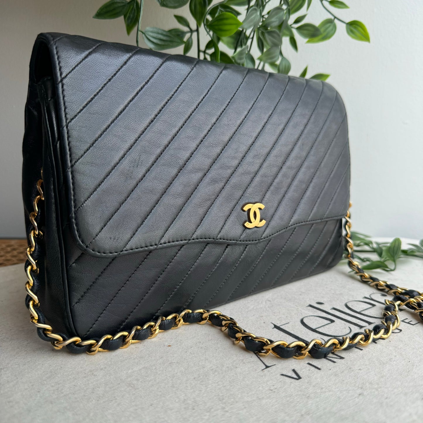 Chanel Early 1980s Diagonal Quilted Single Flap