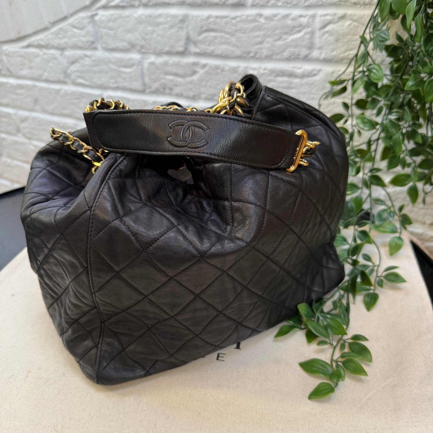 Chanel 1991 deep quilted limited edition CC ring Bucket Bag