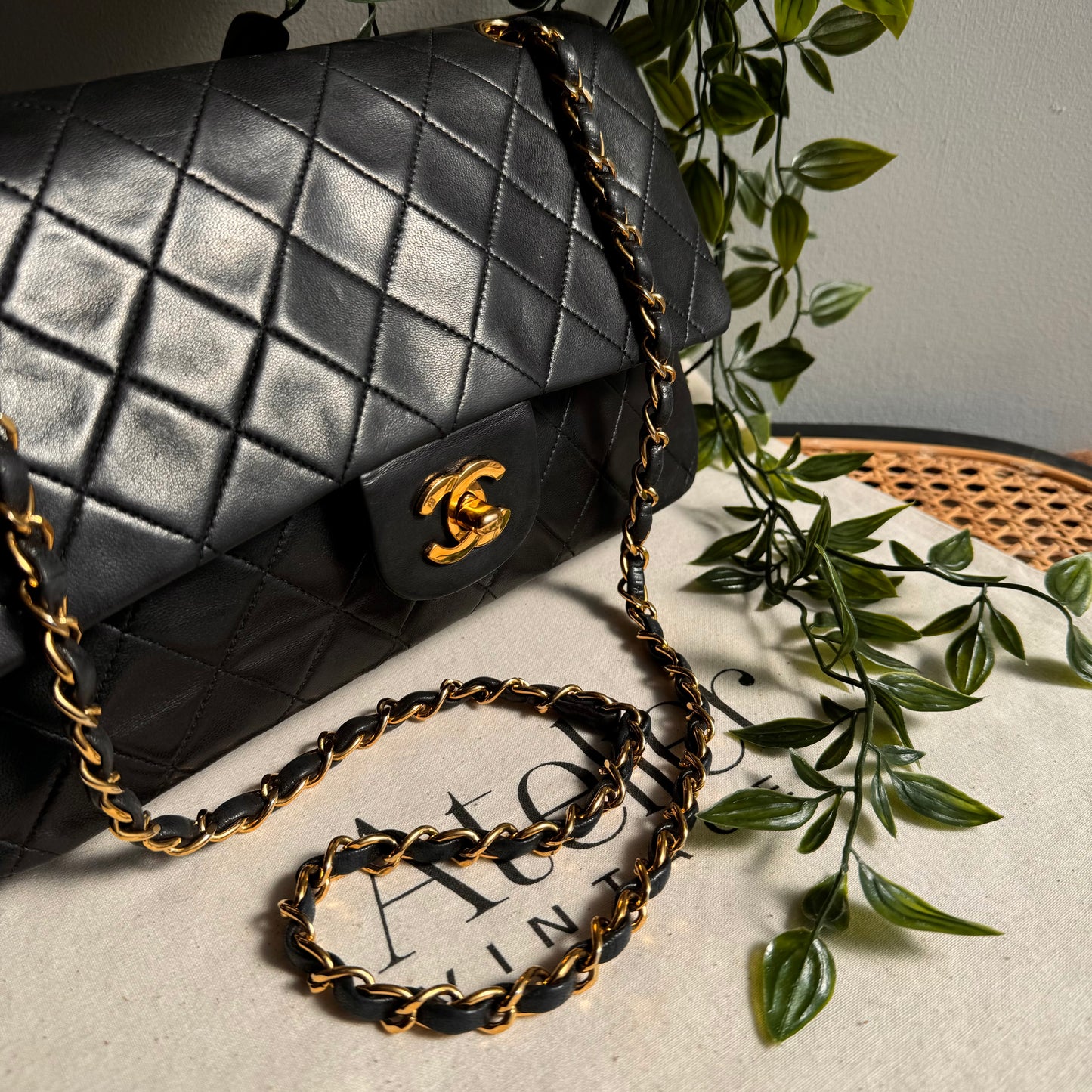 Chanel 1989 Classic Double Flap Medium