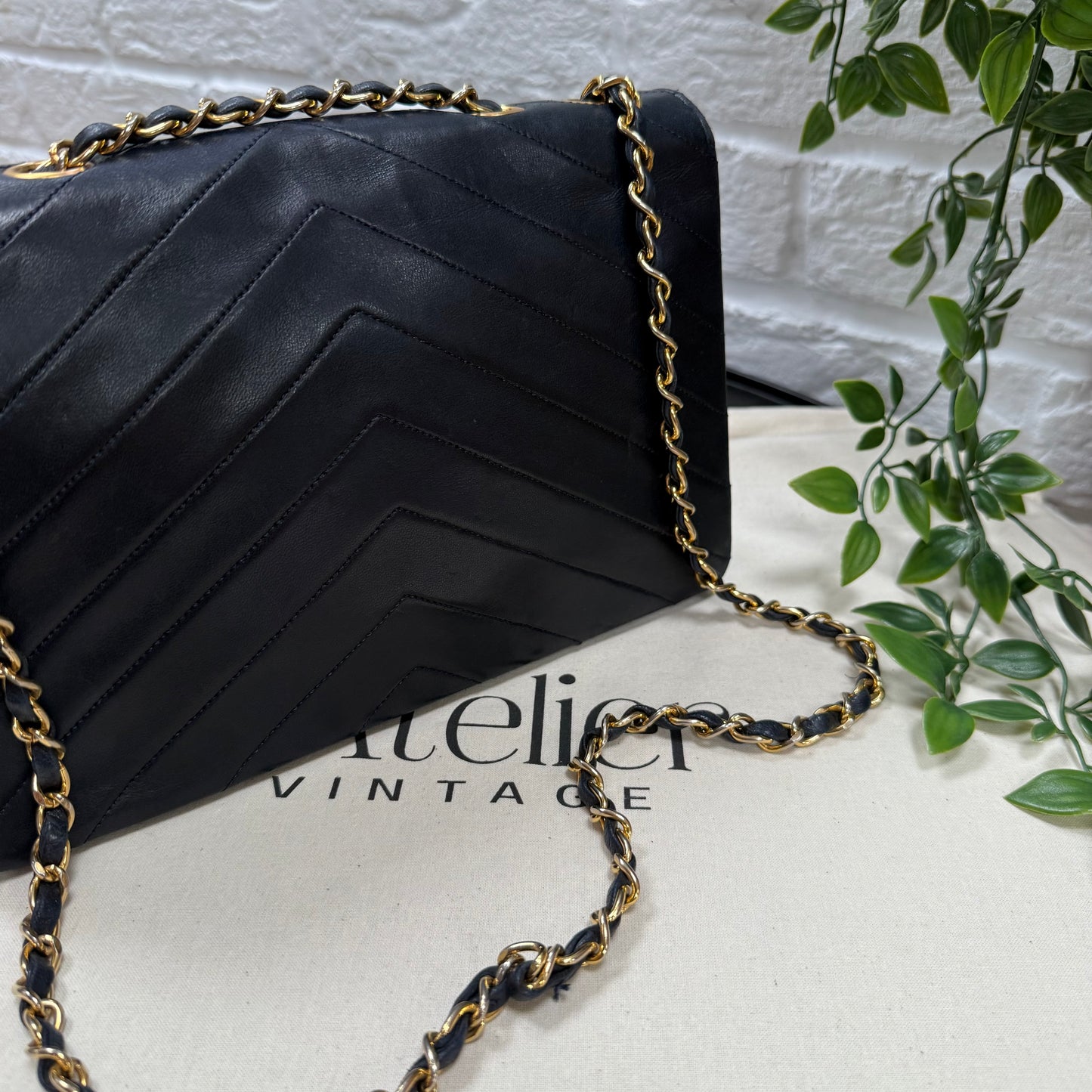 Chanel 1986 Navy Chevron CC Clasp Chevron