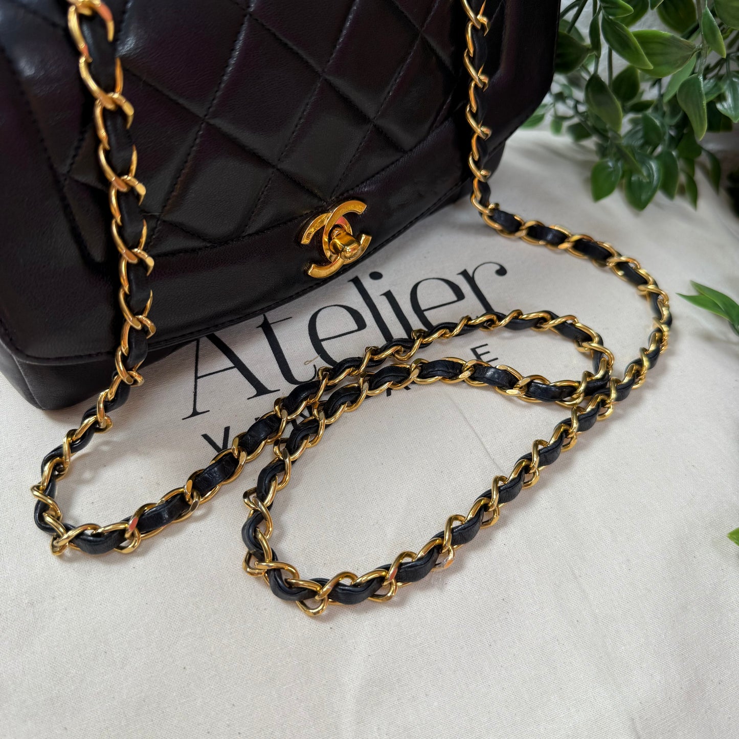 Chanel 1991 Vintage Classic Diana Small