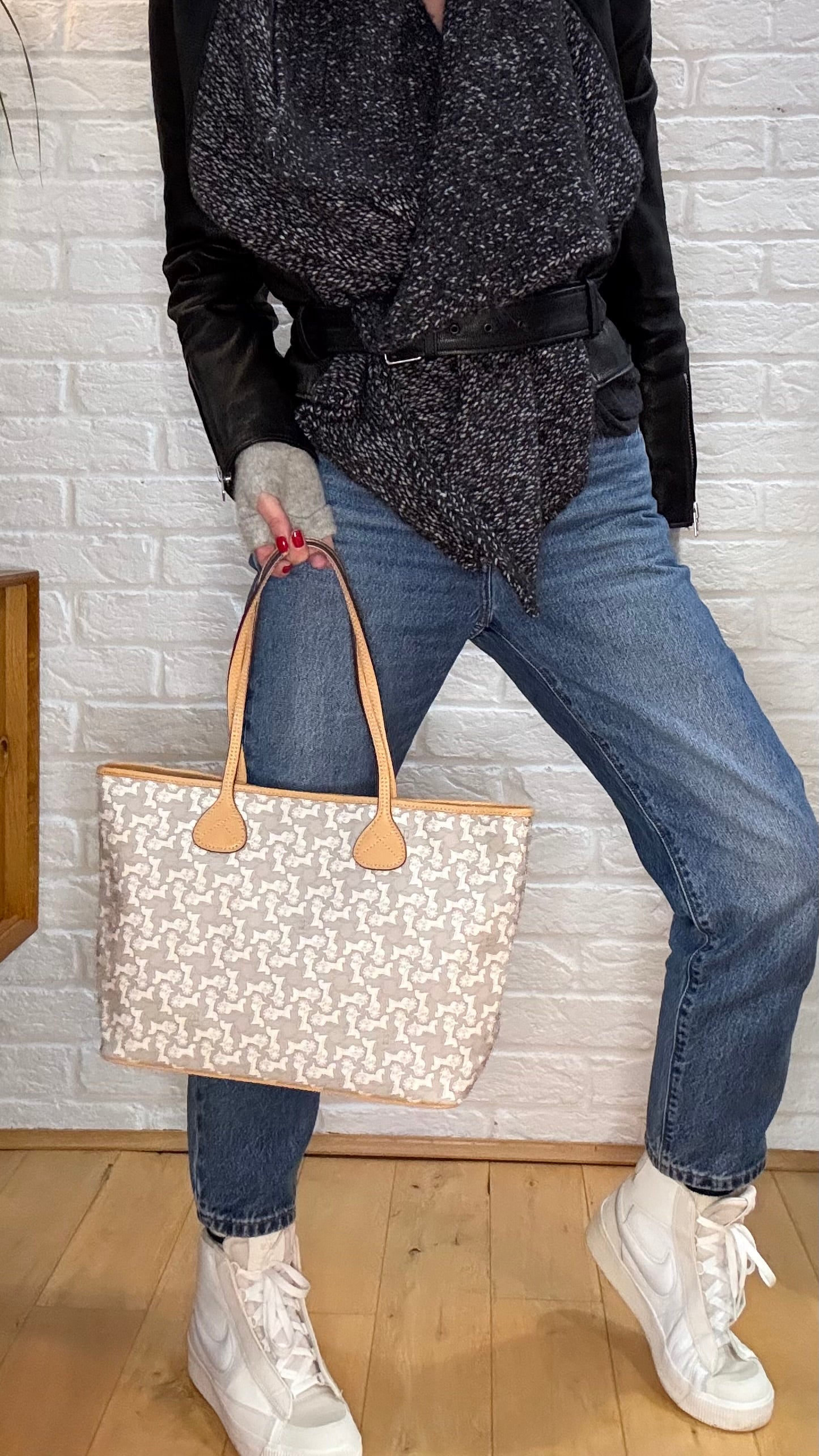 Celine Horse & Carriage Tote