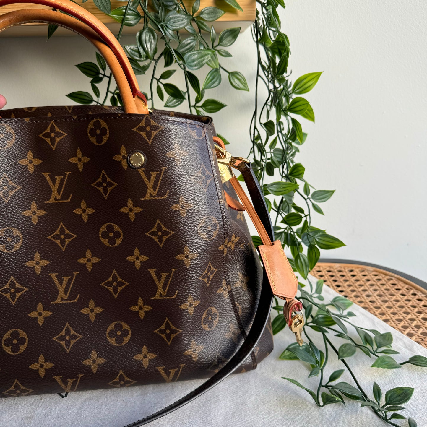 Louis Vuitton 2019 Montaigne MM