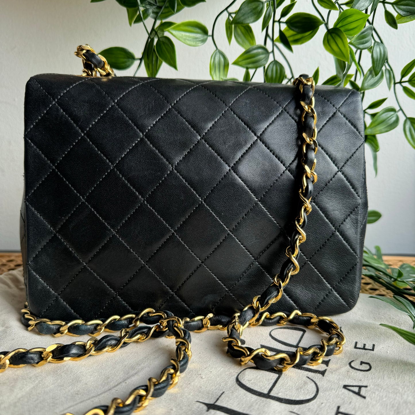 Chanel 1989 Classic Single Flap Medium