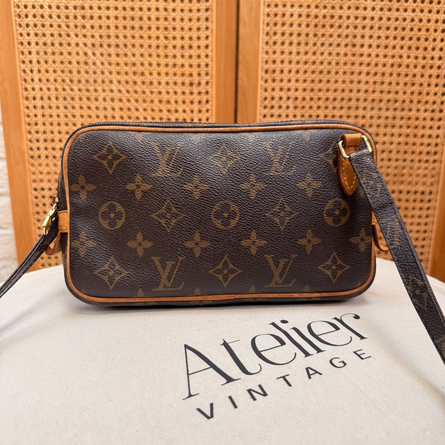 Louis Vuitton 2003 Pochette Marly Bandouliere