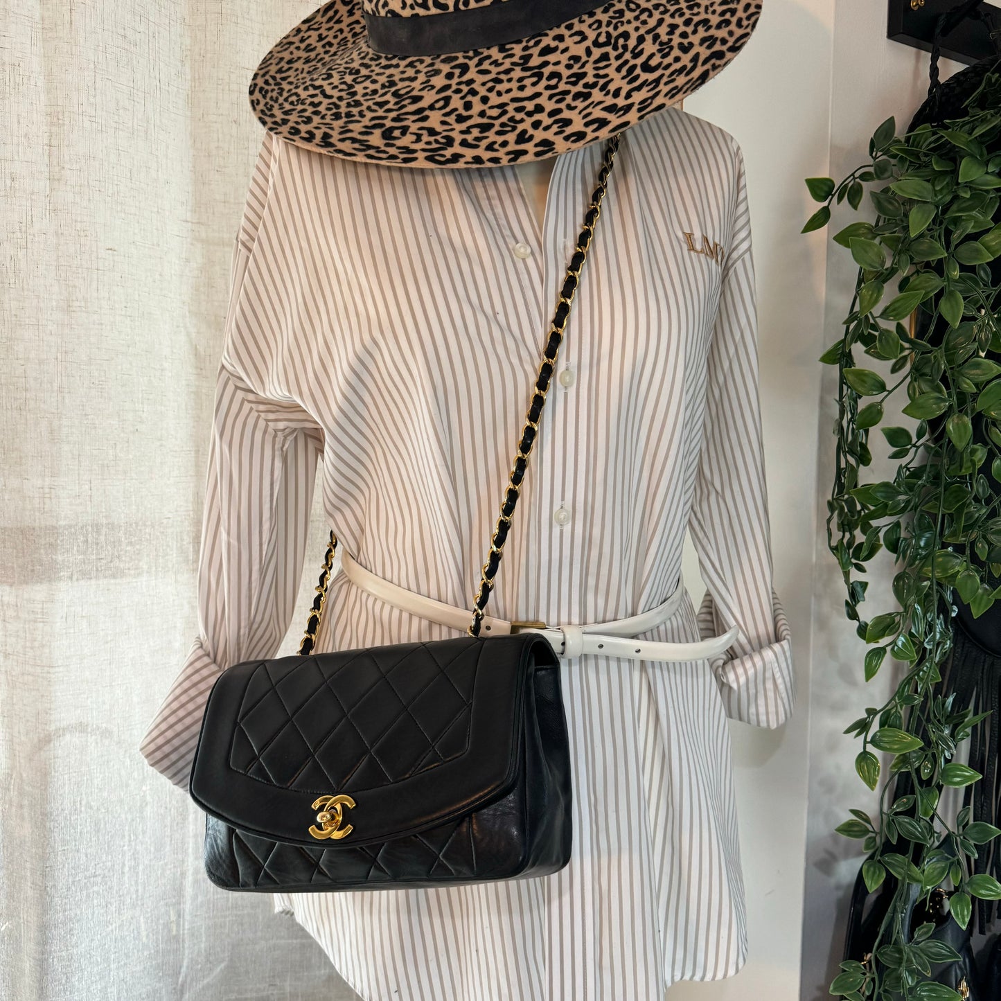 Chanel 1991 Vintage Classic Diana Small