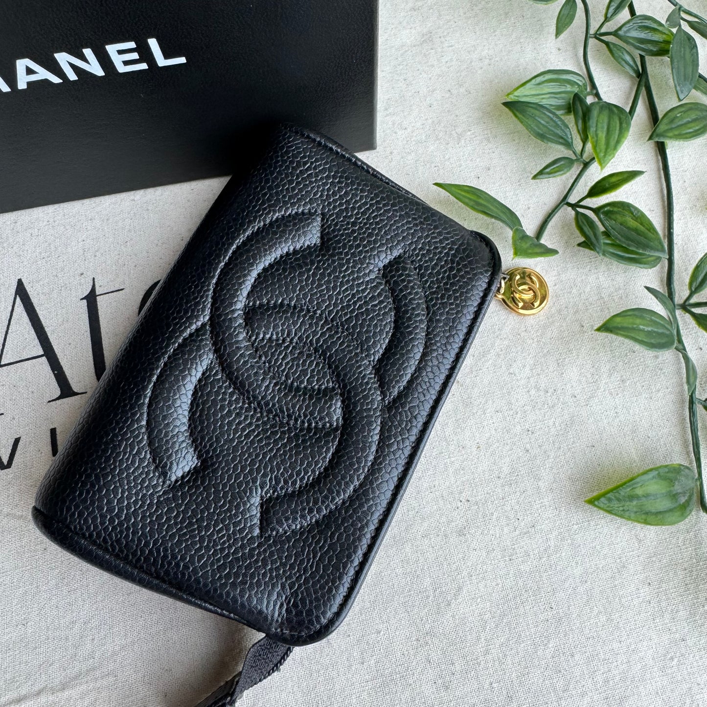 Chanel 1994 CC Caviar Pouch with Box