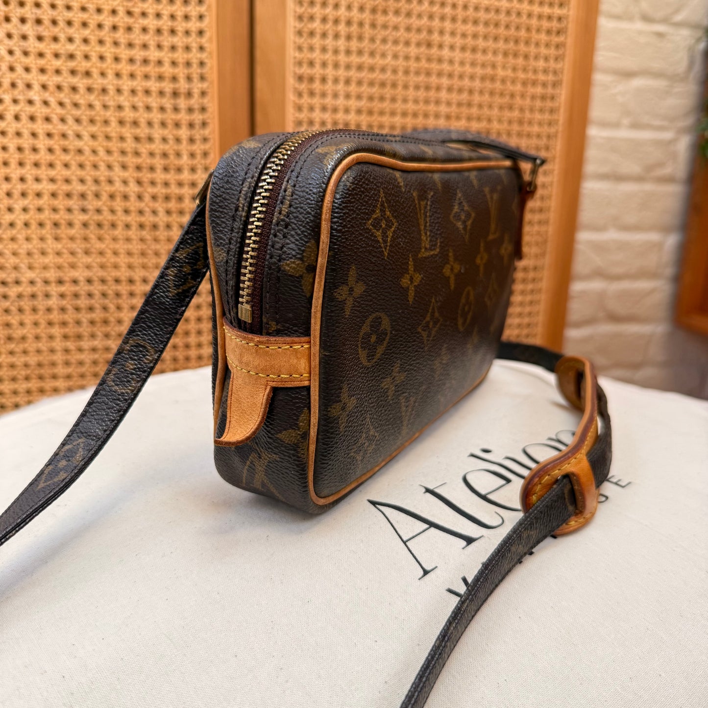 Louis Vuitton 2003 Pochette Marly Bandouliere