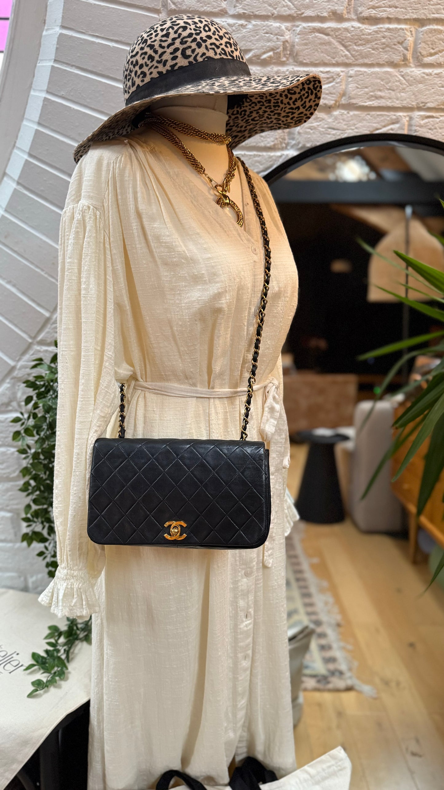 Chanel 1989 Classic Medium Rectangle Full Flap