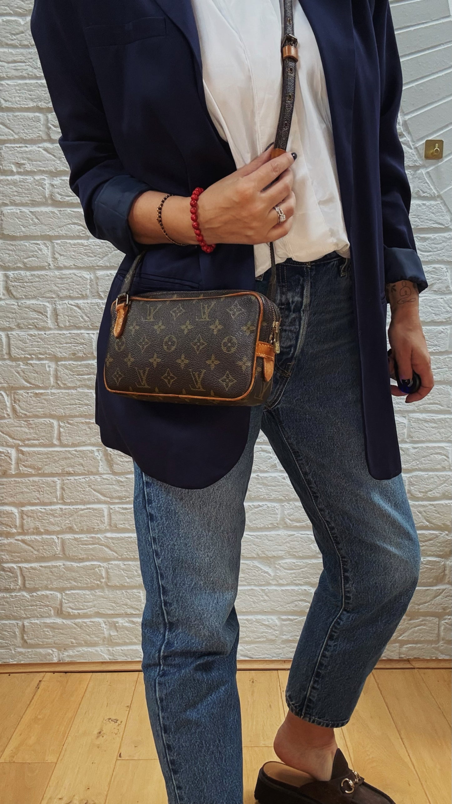 Louis Vuitton 1996 Pochette Marly Bandouliere