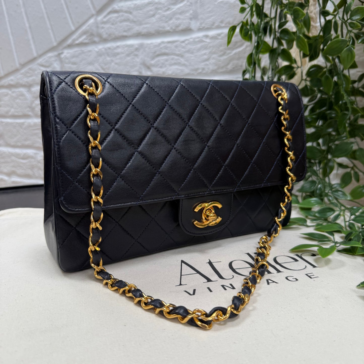 Chanel 1986 Navy Double Flap Medium