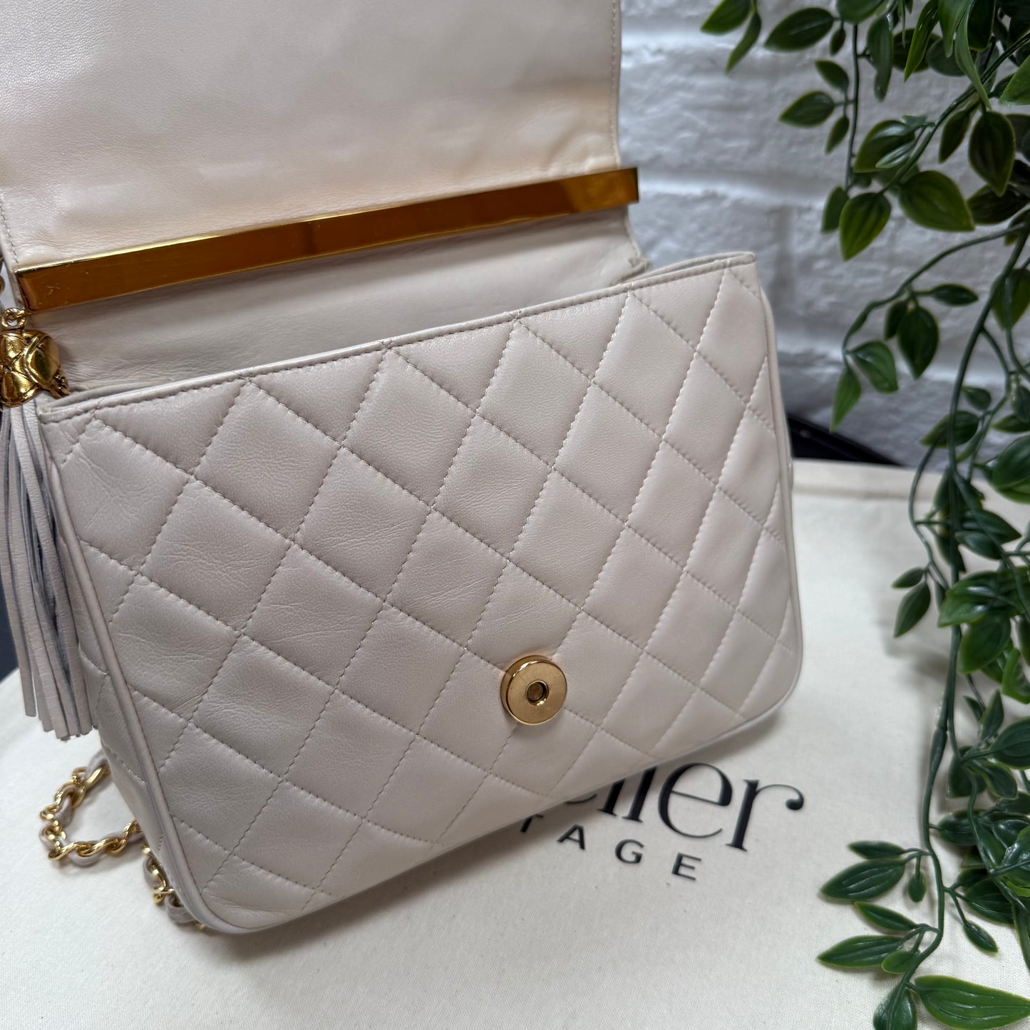 Chanel 1989 Rare Ivory Tassel Envelope Flap