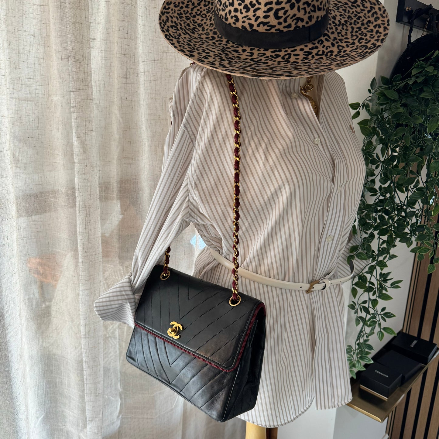 Chanel 1991 Bi Color Chevron Quilted Single Flap