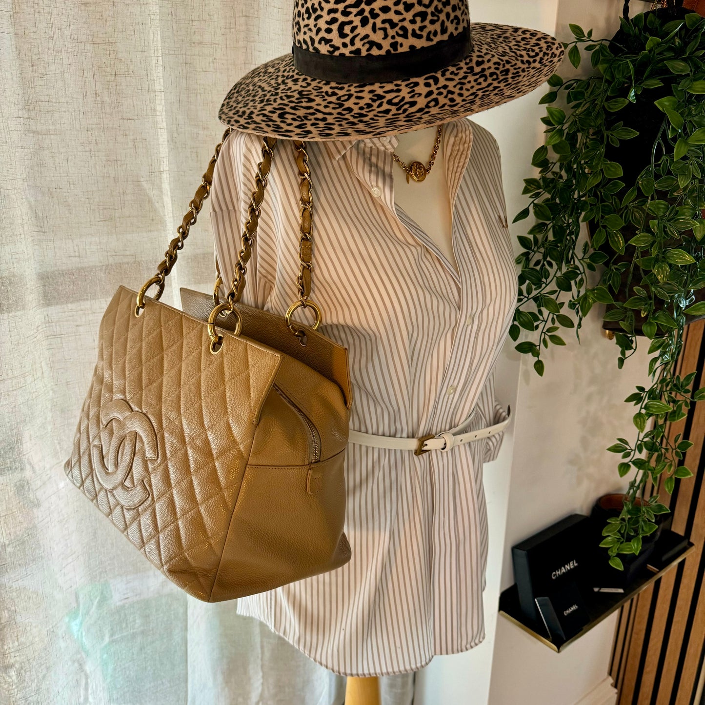 Chanel 2002 Beige Caviar Grande Timeless Tote