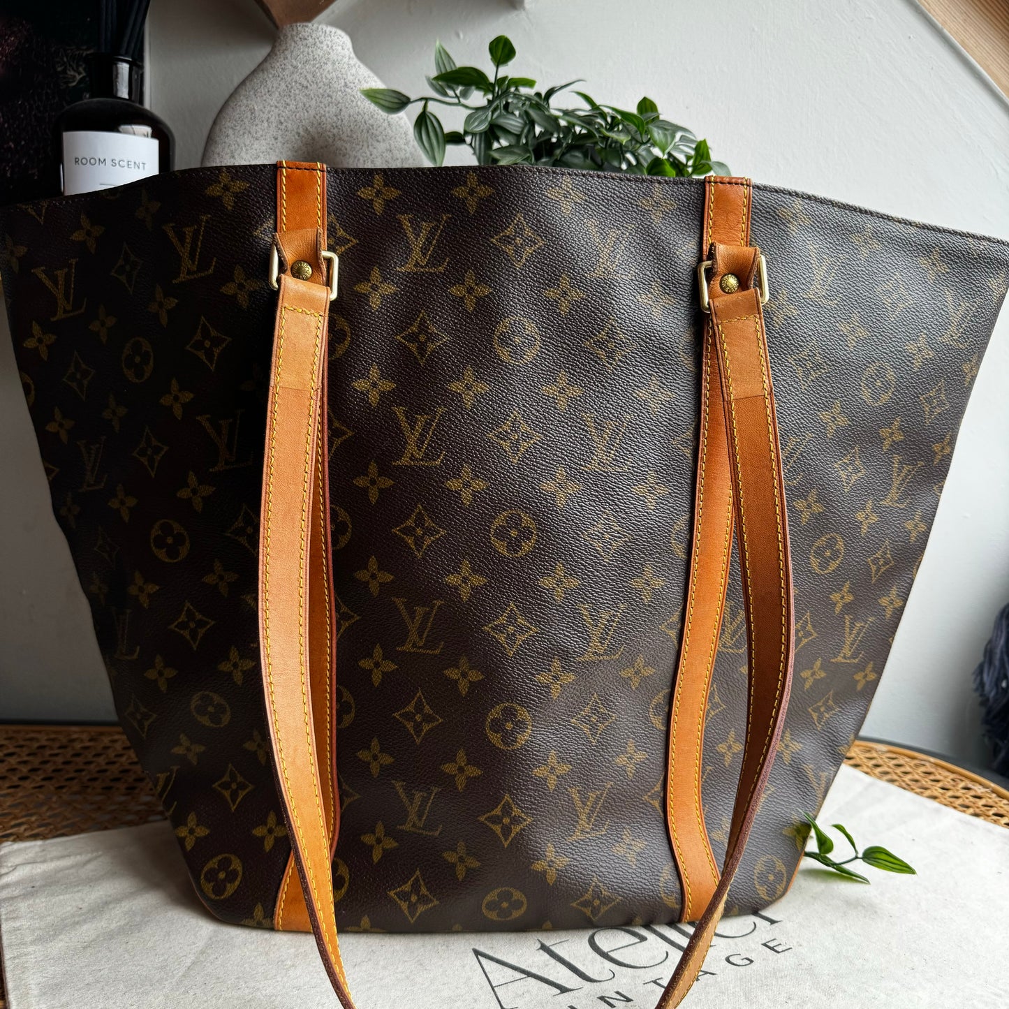 Louis Vuitton 2001 Sac Shopping Tote