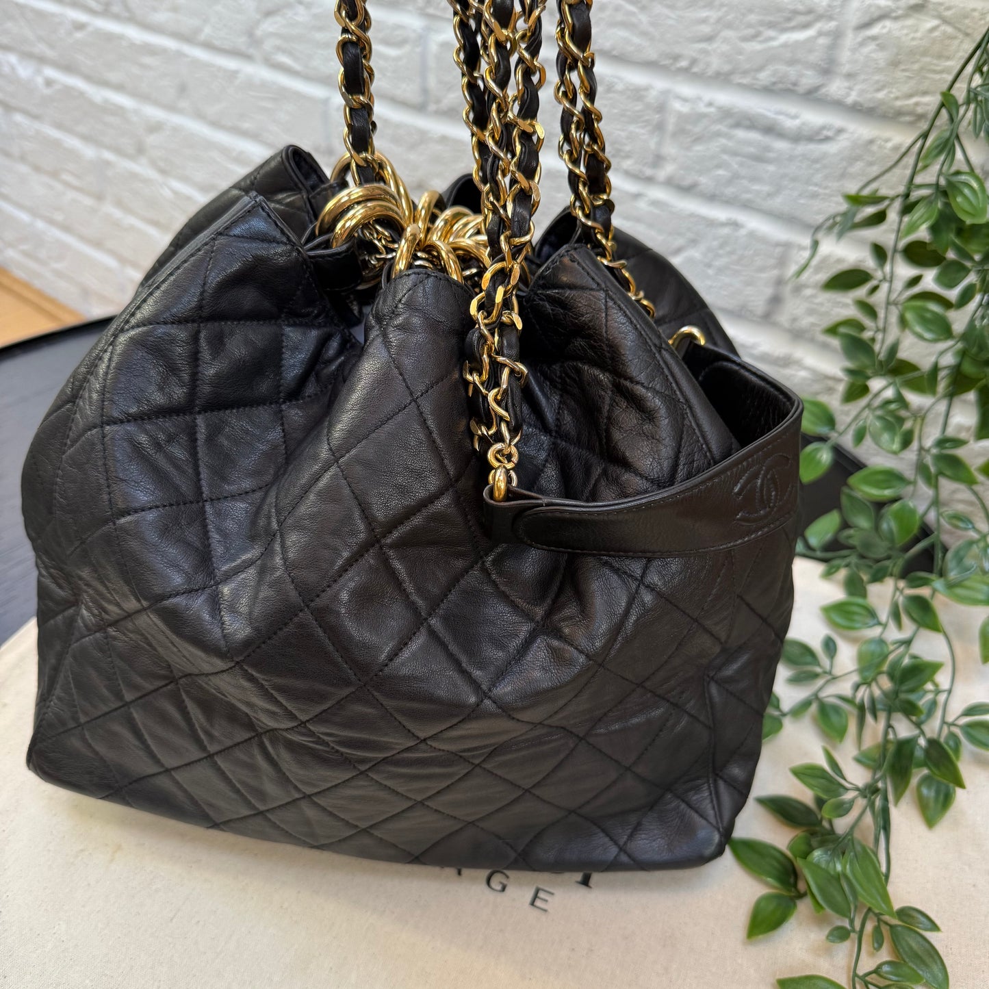 Chanel 1991 deep quilted limited edition CC ring Bucket Bag
